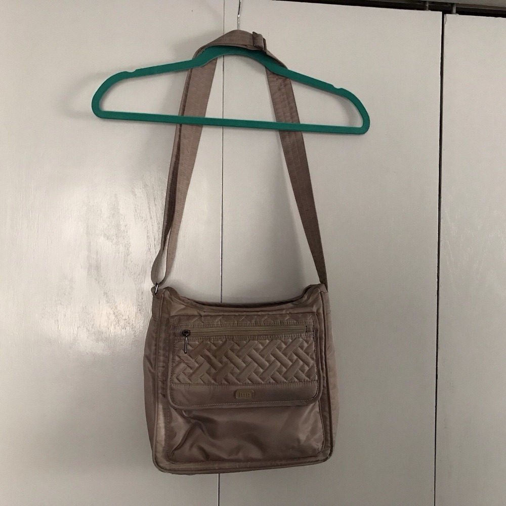 Lug Shoulder Crossbody Hopscotch Quilted Bag So Many Pockets In And Out